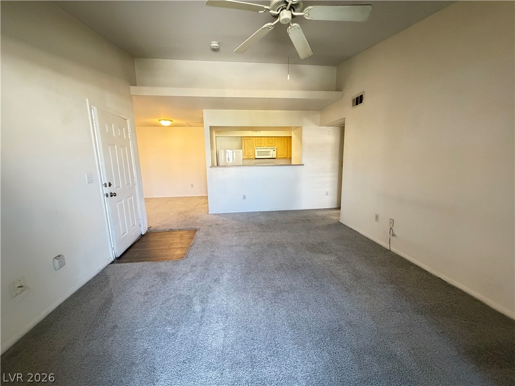 6955 North Durango Drive 2034 Property Photo 8