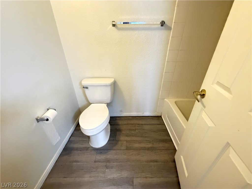 6955 North Durango Drive 2034 Property Photo 11