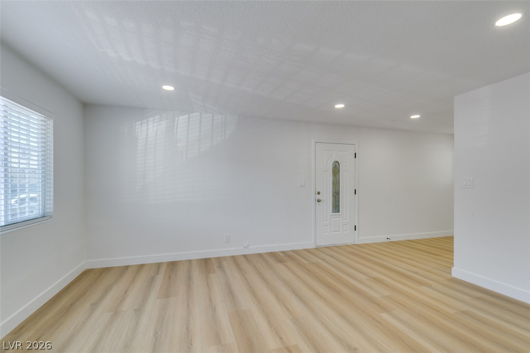 3811 Daisy Street 35 Property Photo 15
