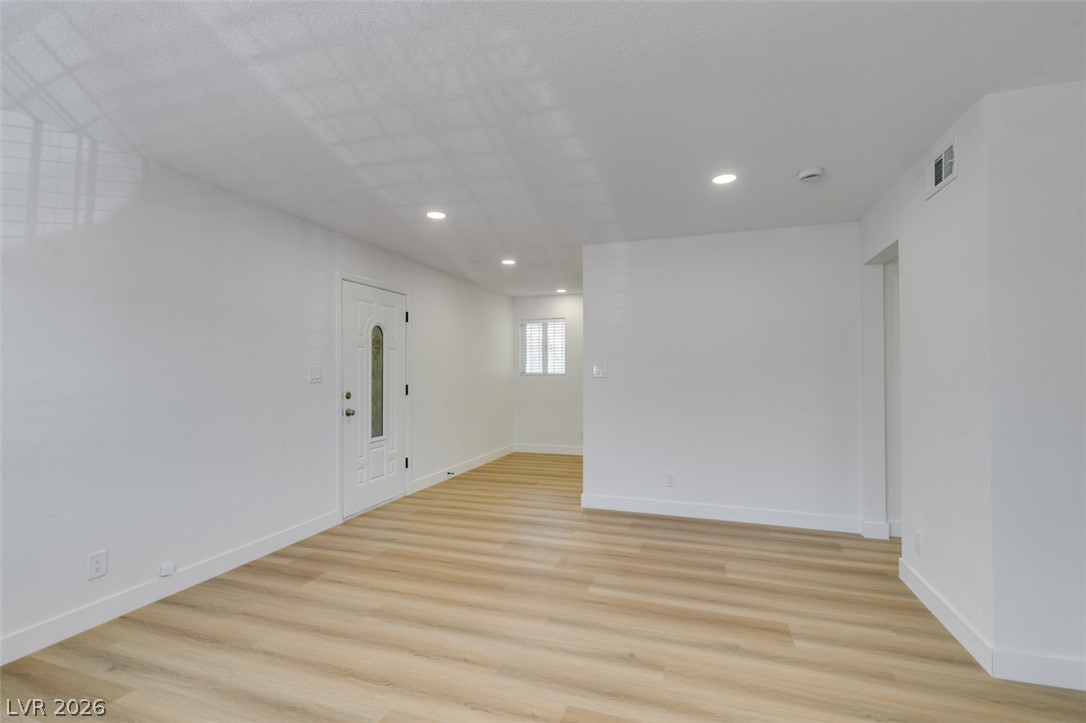 3811 Daisy Street 35 Property Photo 16