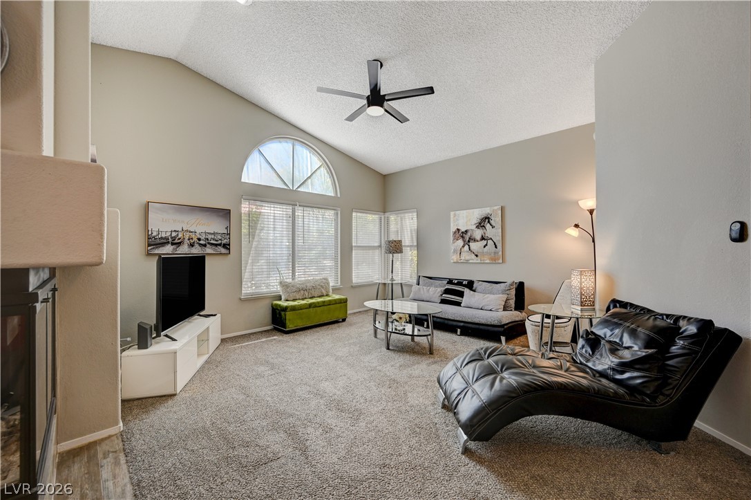 2817639 Property Photo 1