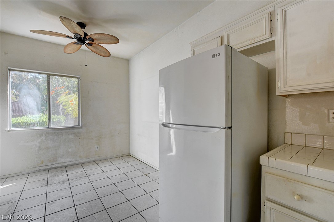2110 Los Feliz Street 1023 Property Photo 15