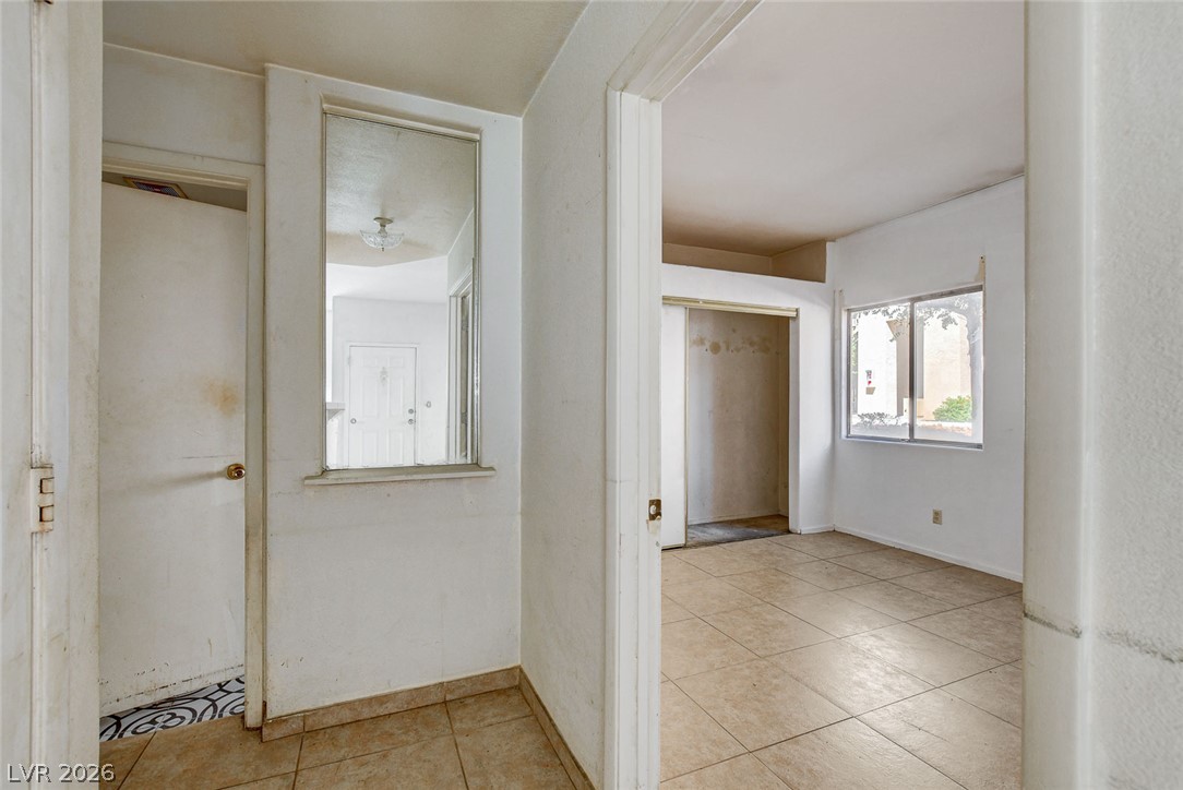 2110 Los Feliz Street 1023 Property Photo 17