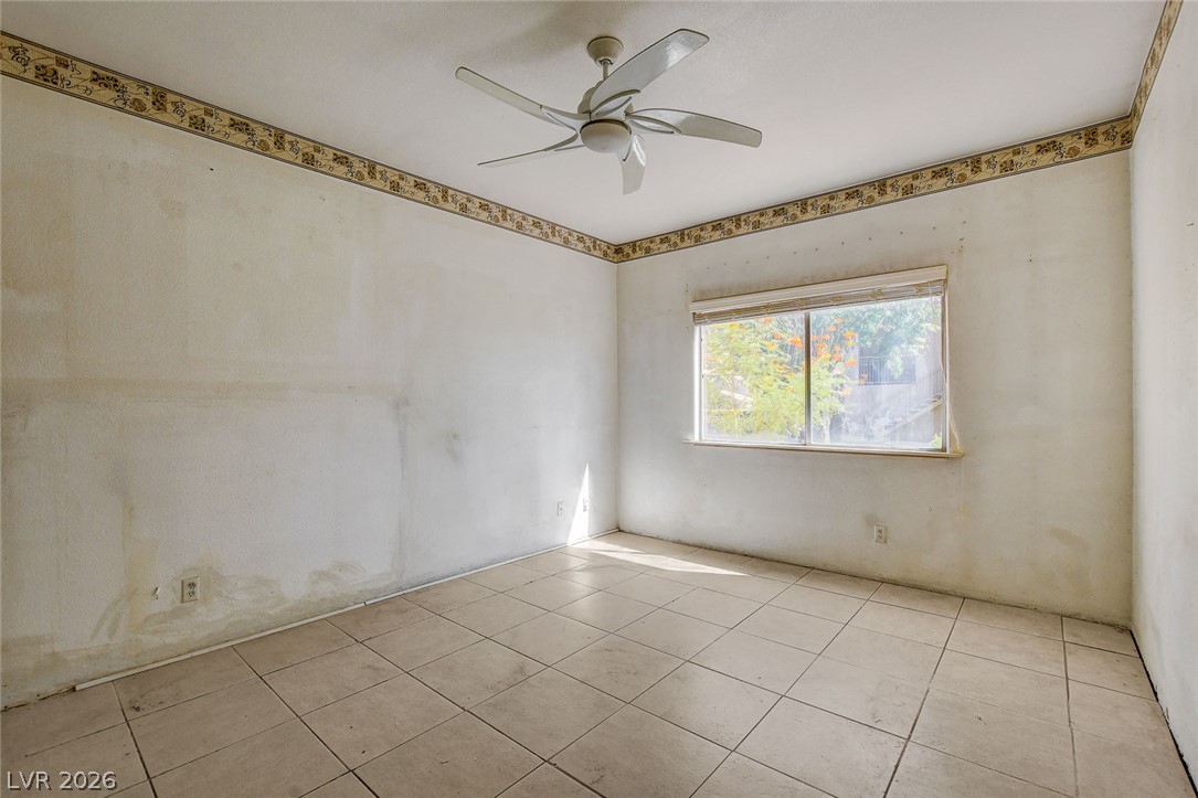 2110 Los Feliz Street 1023 Property Photo 25
