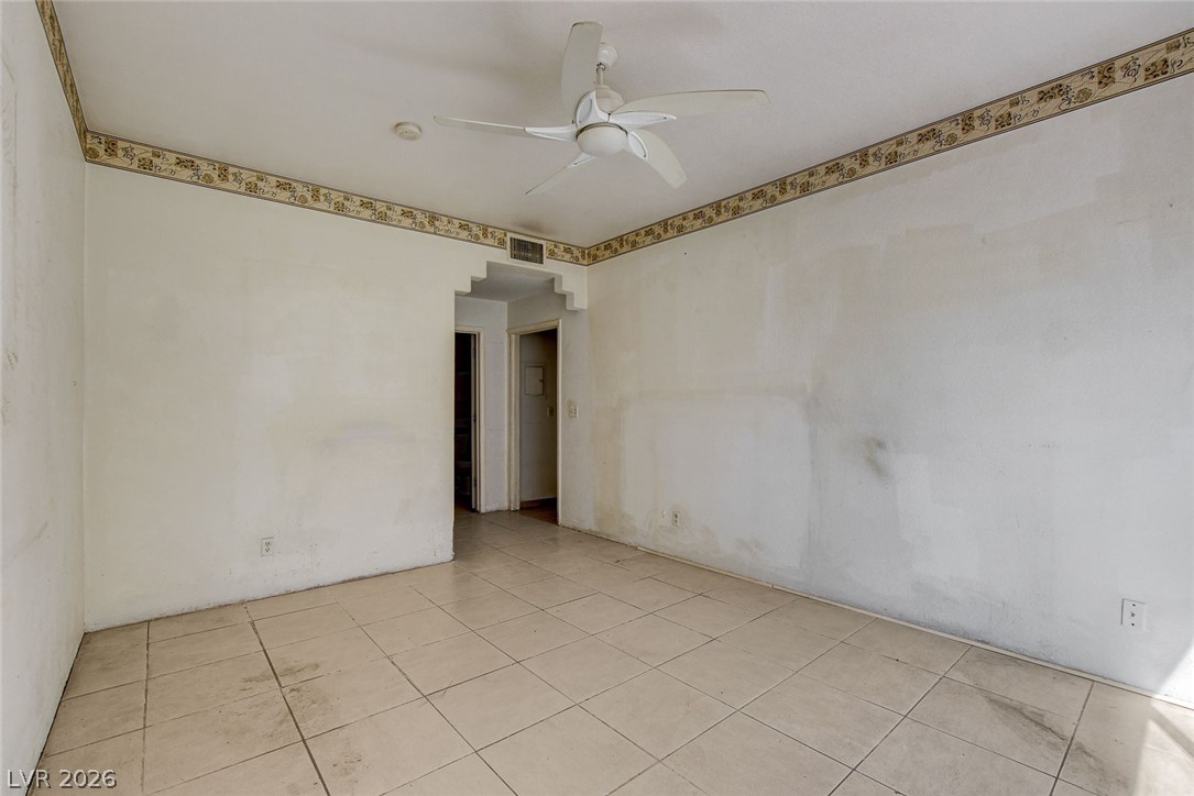 2110 Los Feliz Street 1023 Property Photo 26