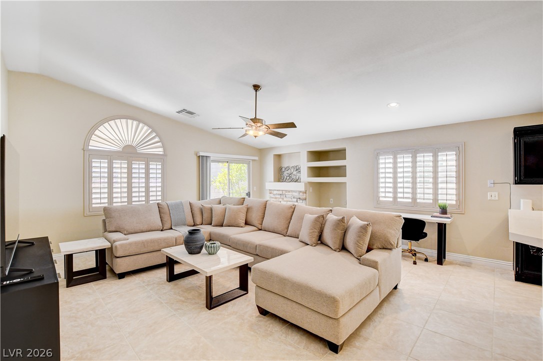 2521 Citrus Garden Circle Property Photo 1