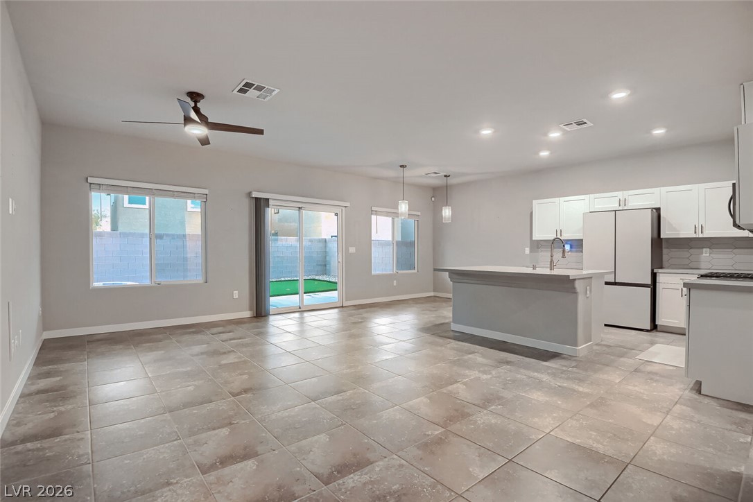 3763 Lambent Avenue Property Photo 4