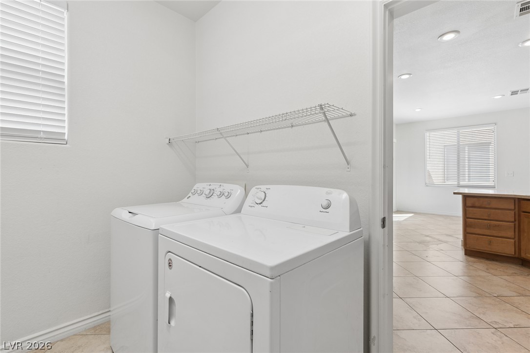 9719 Aleutian Street Property Photo 23