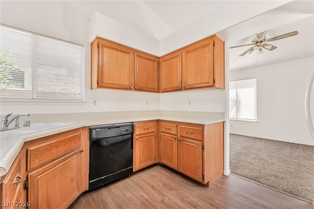 4904 Spring Falls Way Property Photo 11