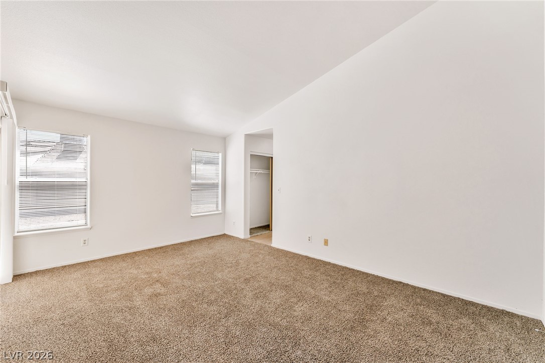 4904 Spring Falls Way Property Photo 14