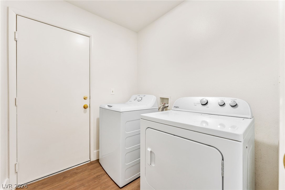 4904 Spring Falls Way Property Photo 22