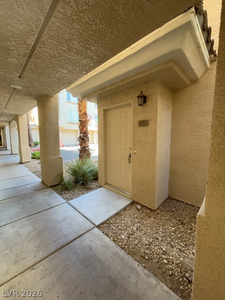 7111 Durango Drive 212 Property Photo 1