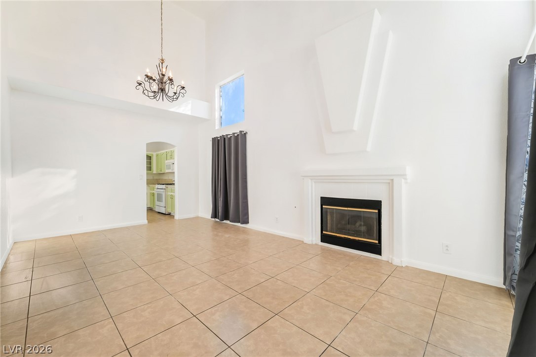 1354 Silver Knoll Avenue Property Photo 3