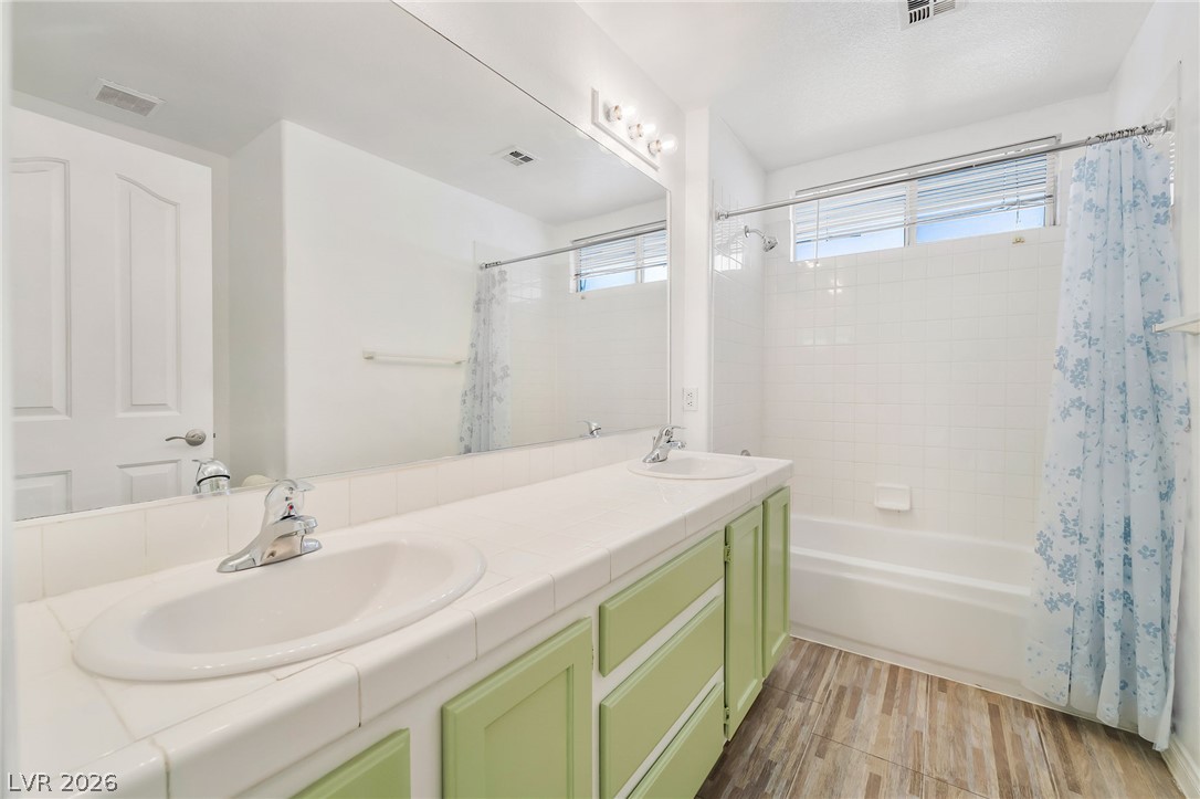 1354 Silver Knoll Avenue Property Photo 19