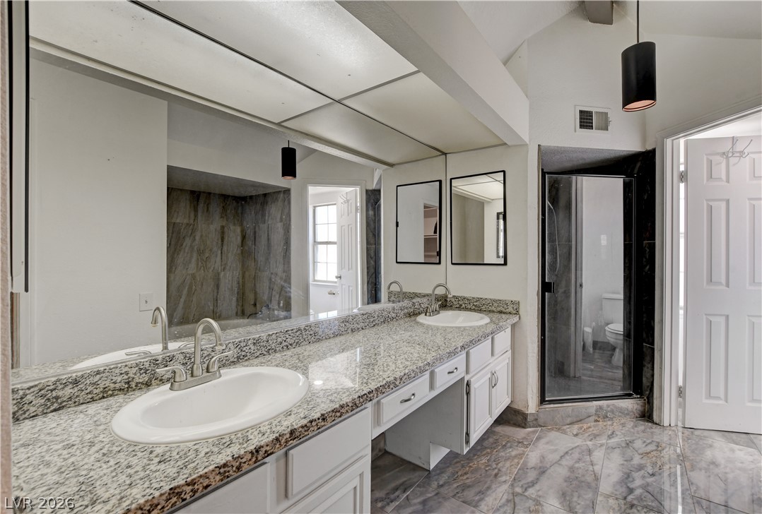 4049 Chalfont Court Property Photo 10