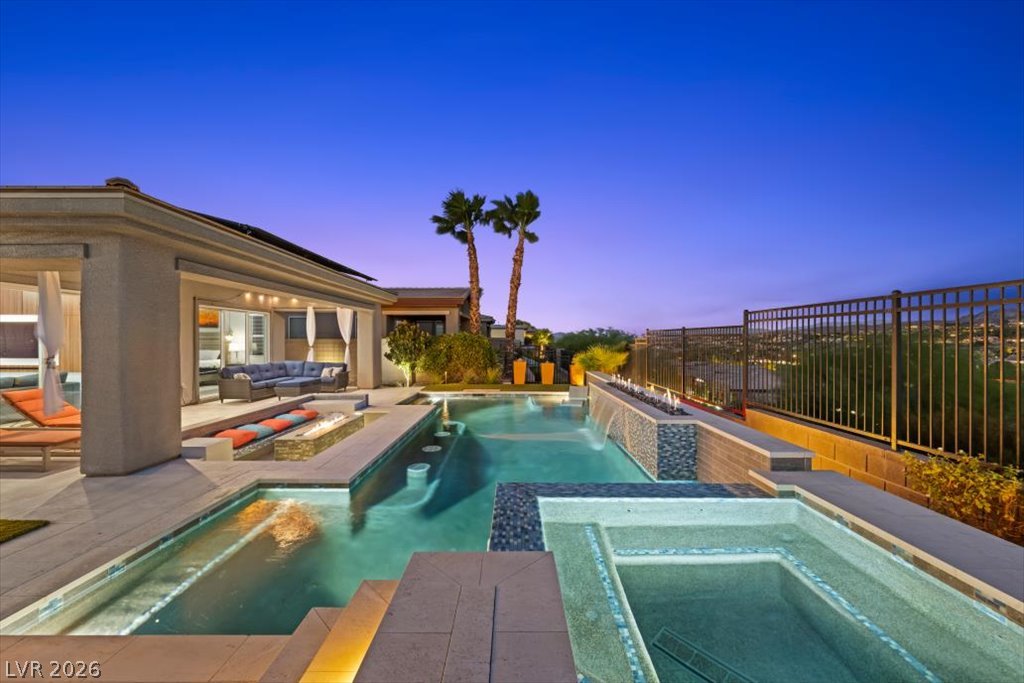 103 Reflection Cove Drive Property Photo 11
