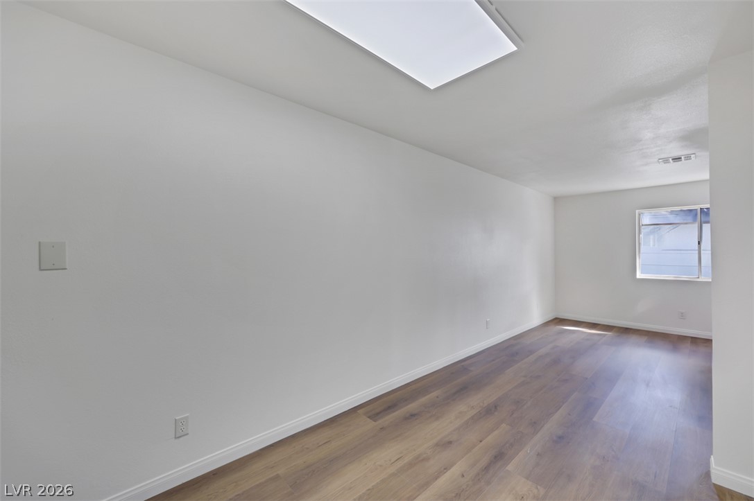 2137 Petersham Court C Property Photo 13
