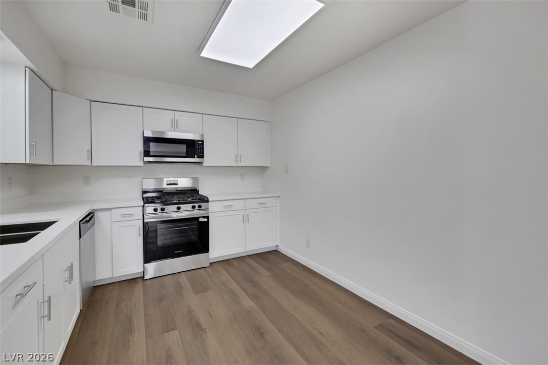 2137 Petersham Court C Property Photo 15