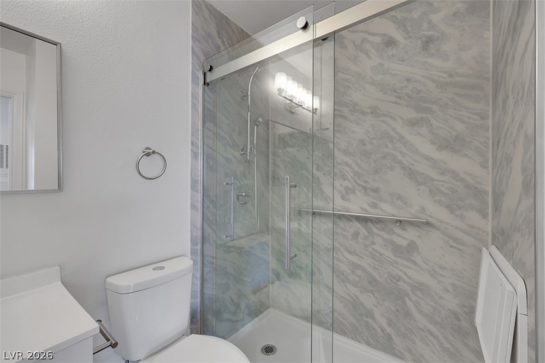 2137 Petersham Court C Property Photo 17