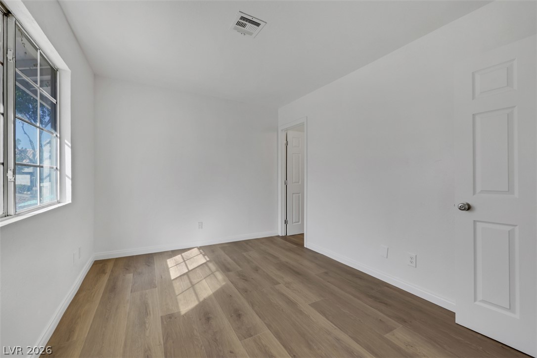 2137 Petersham Court C Property Photo 23
