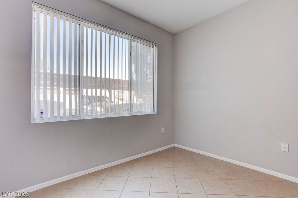 2900 Sunridge Heights Parkway 418 Property Photo 3