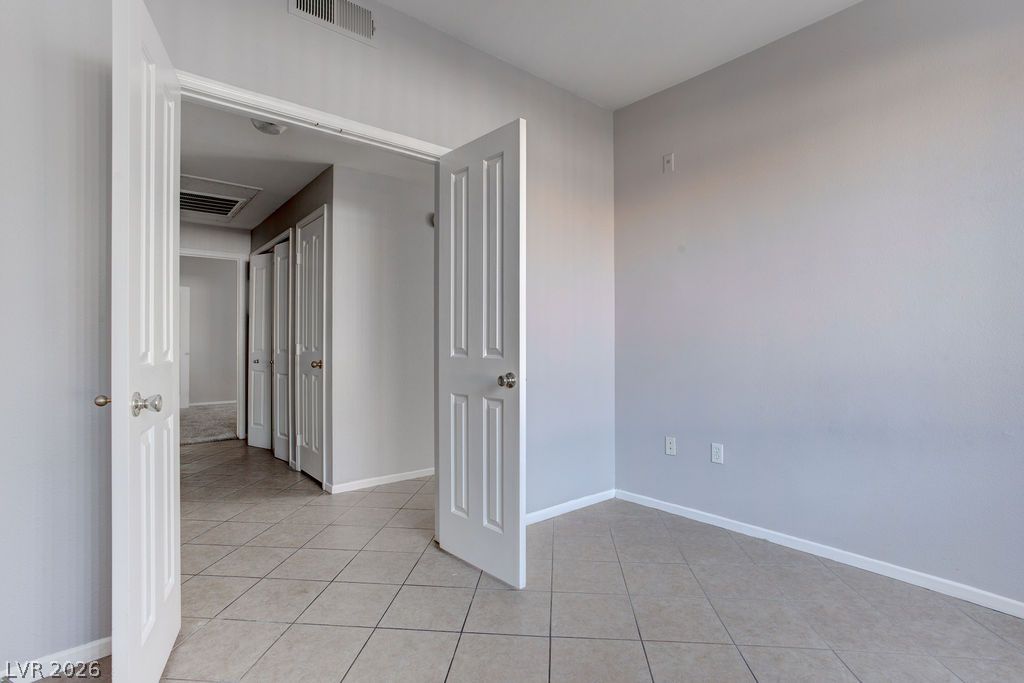 2900 Sunridge Heights Parkway 418 Property Photo 5
