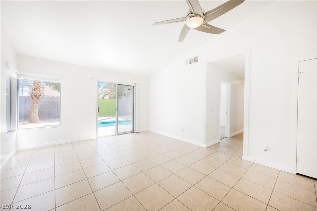 5102 Del Shannon Street Property Photo 8