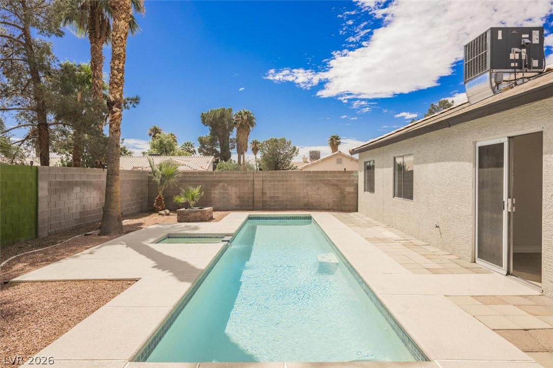 5102 Del Shannon Street Property Photo 10