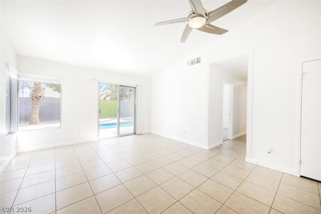 5102 Del Shannon Street Property Photo 13