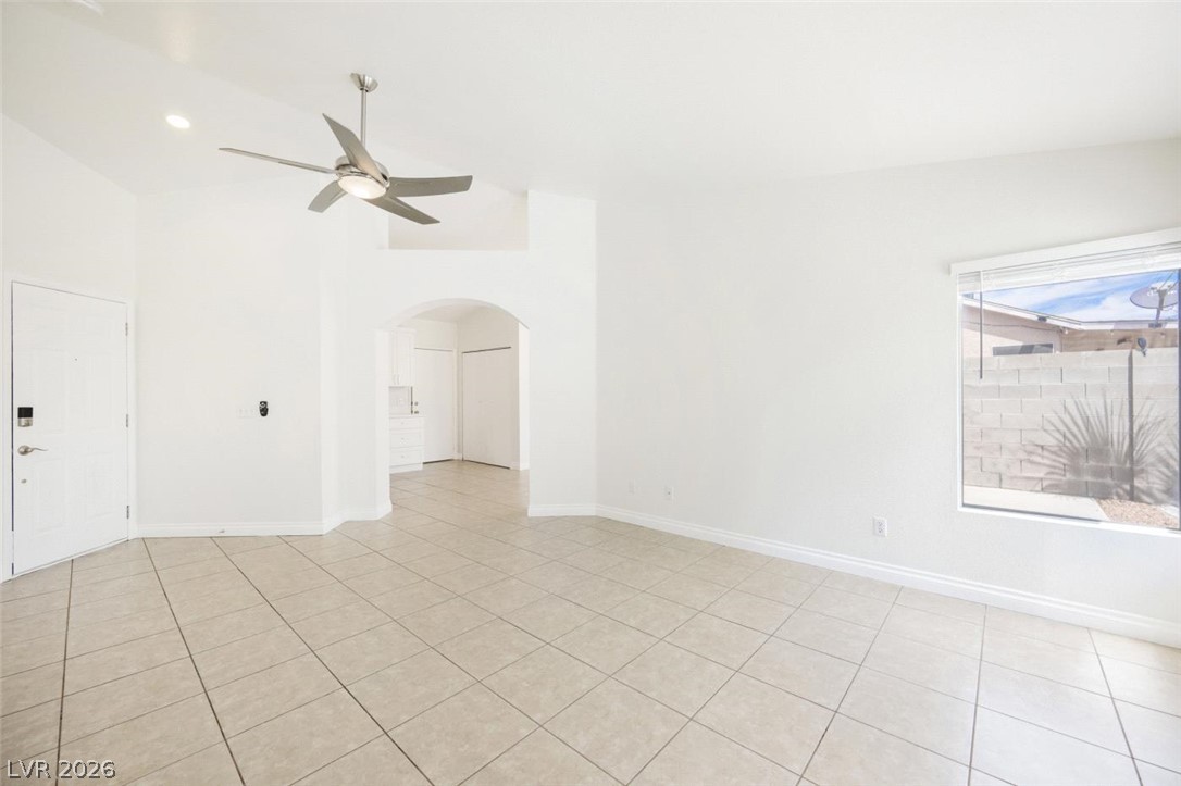 5102 Del Shannon Street Property Photo 15