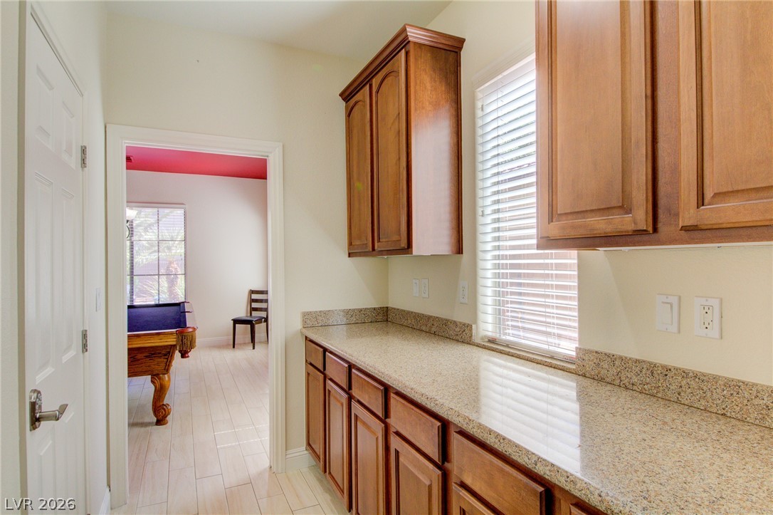 8925 Monte Oro Drive Property Photo 14