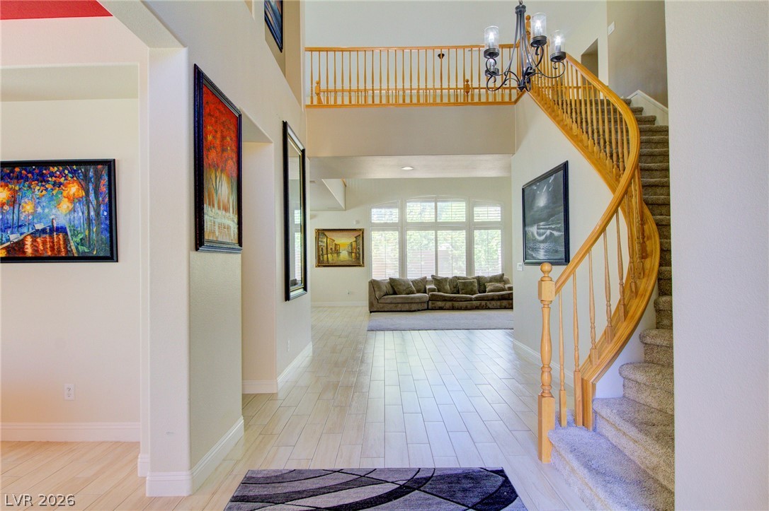 8925 Monte Oro Drive Property Photo 15