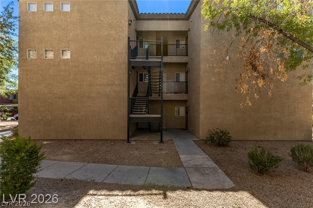 4400 South Jones Boulevard 3119 Property Photo 2