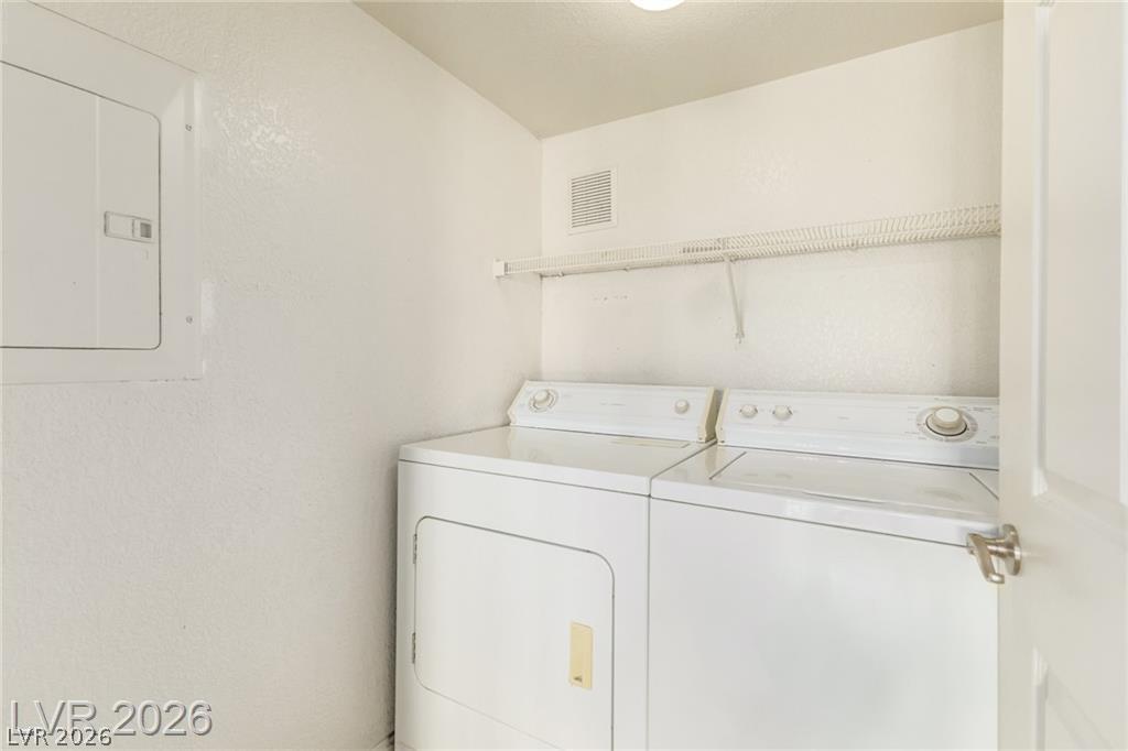 4400 South Jones Boulevard 3119 Property Photo 16