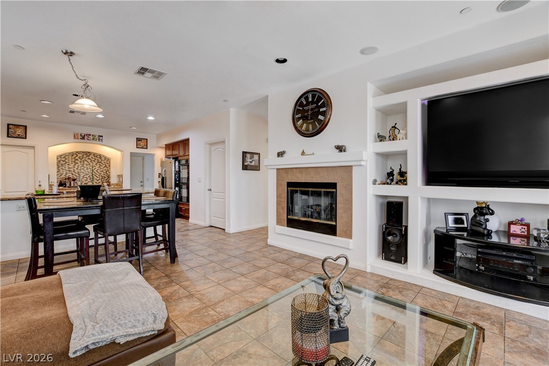 4129 Fabulous Finches Avenue Property Photo 28