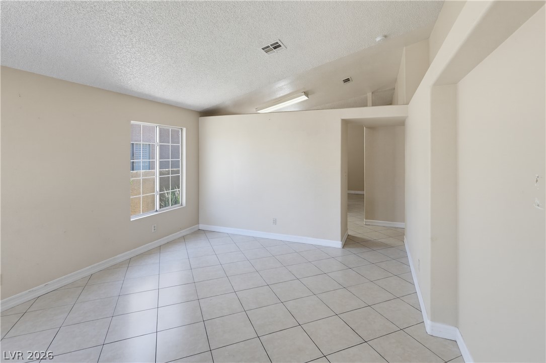 2617 Rising Legend Way Property Photo 5