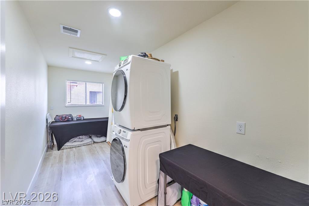 4411 Paseo El Rio Drive Property Photo 28