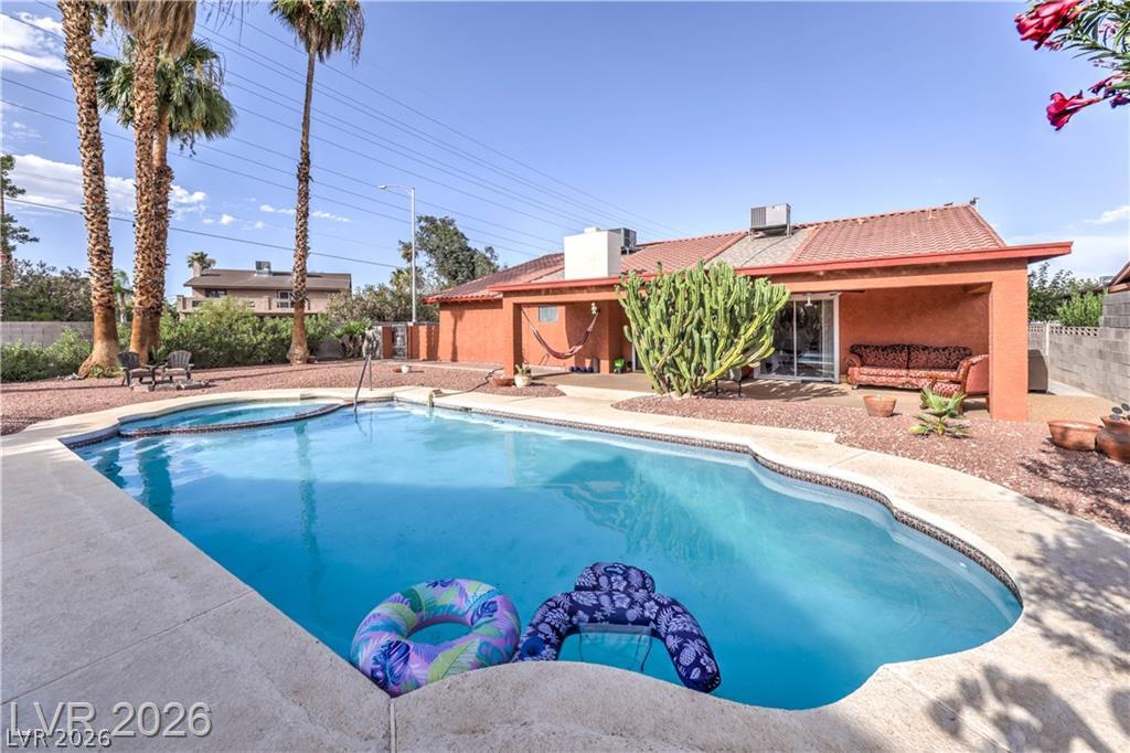 4411 Paseo El Rio Drive Property Photo 36