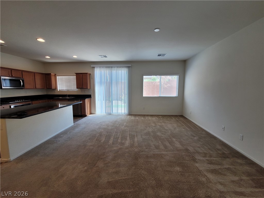 8283 Nebula Cloud Avenue Property Photo 3