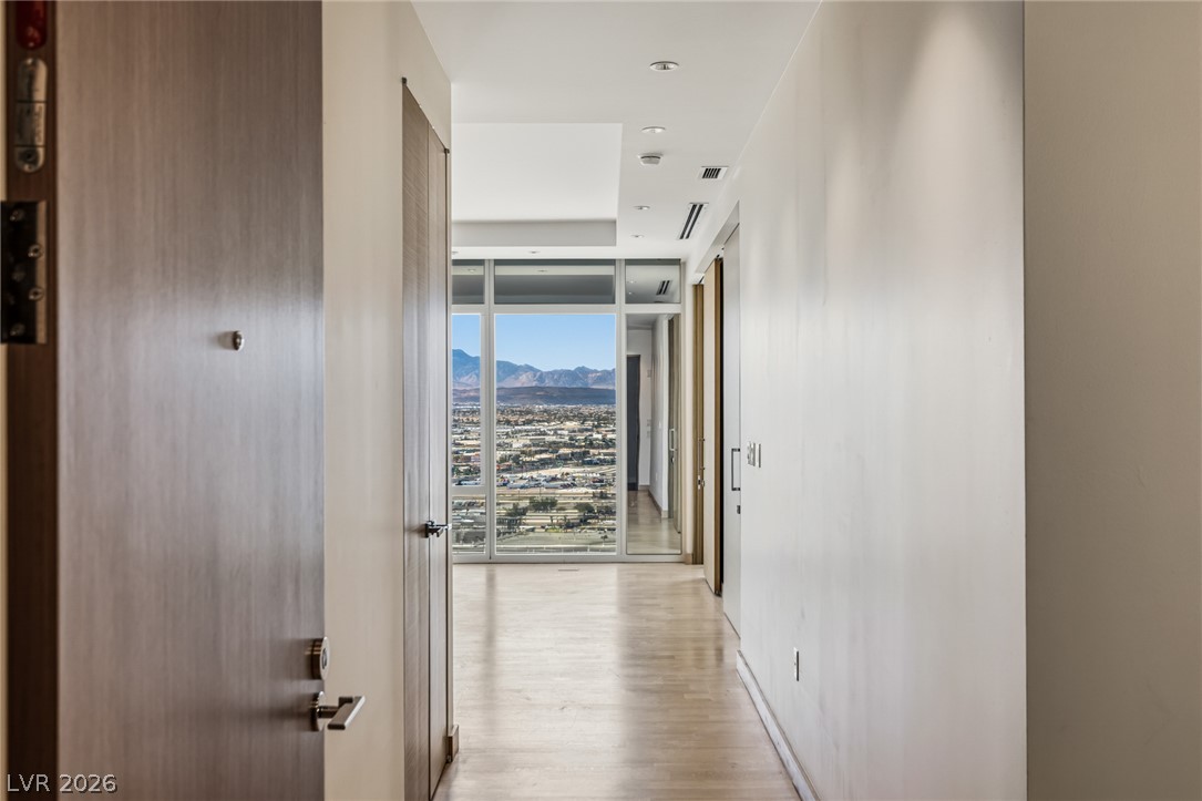 3750 Las Vegas Boulevard 2611 Property Photo 9