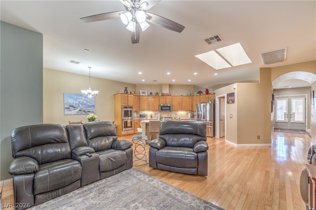 378 Otsego Court Property Photo 16
