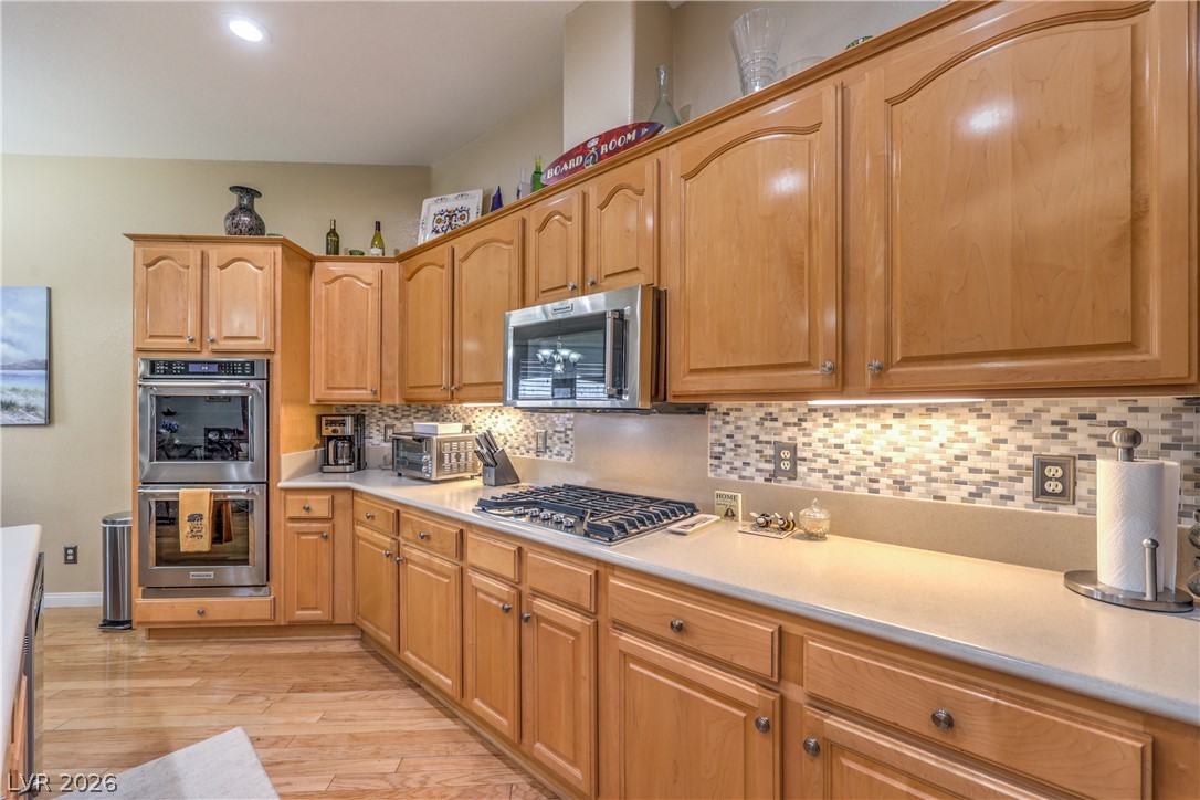 378 Otsego Court Property Photo 19