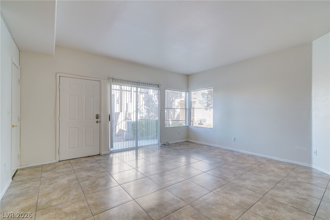 5125 Reno Avenue 1044 Property Photo 2