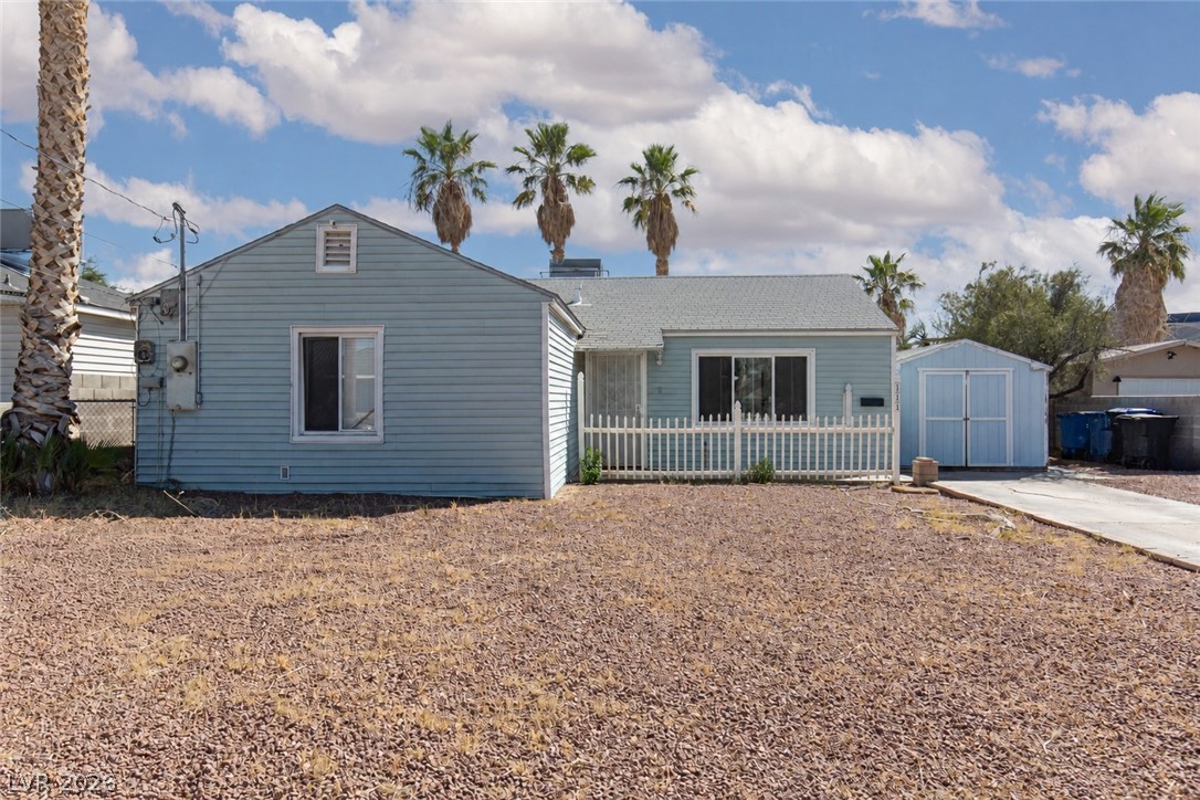 111 Ivy Street Property Photo 1