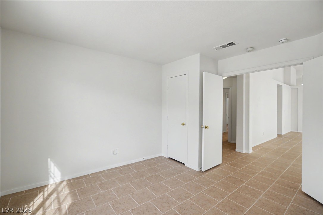 2054 Cardigan Avenue Property Photo 12