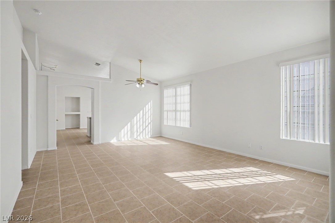 2054 Cardigan Avenue Property Photo 15