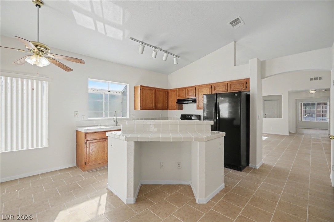 2054 Cardigan Avenue Property Photo 20