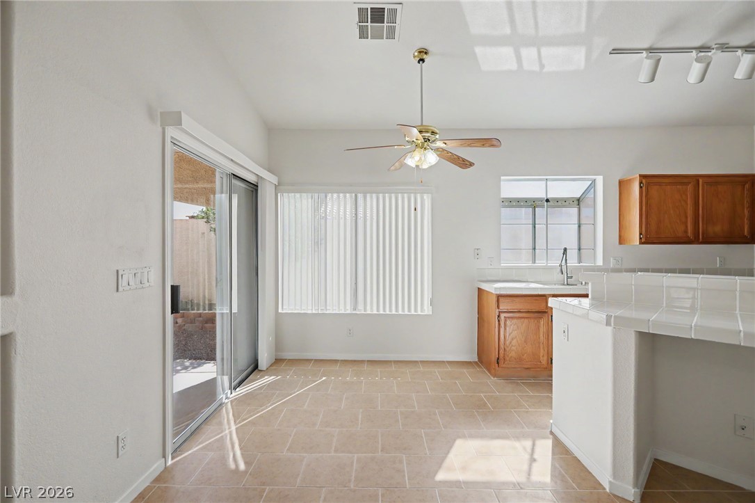 2054 Cardigan Avenue Property Photo 24