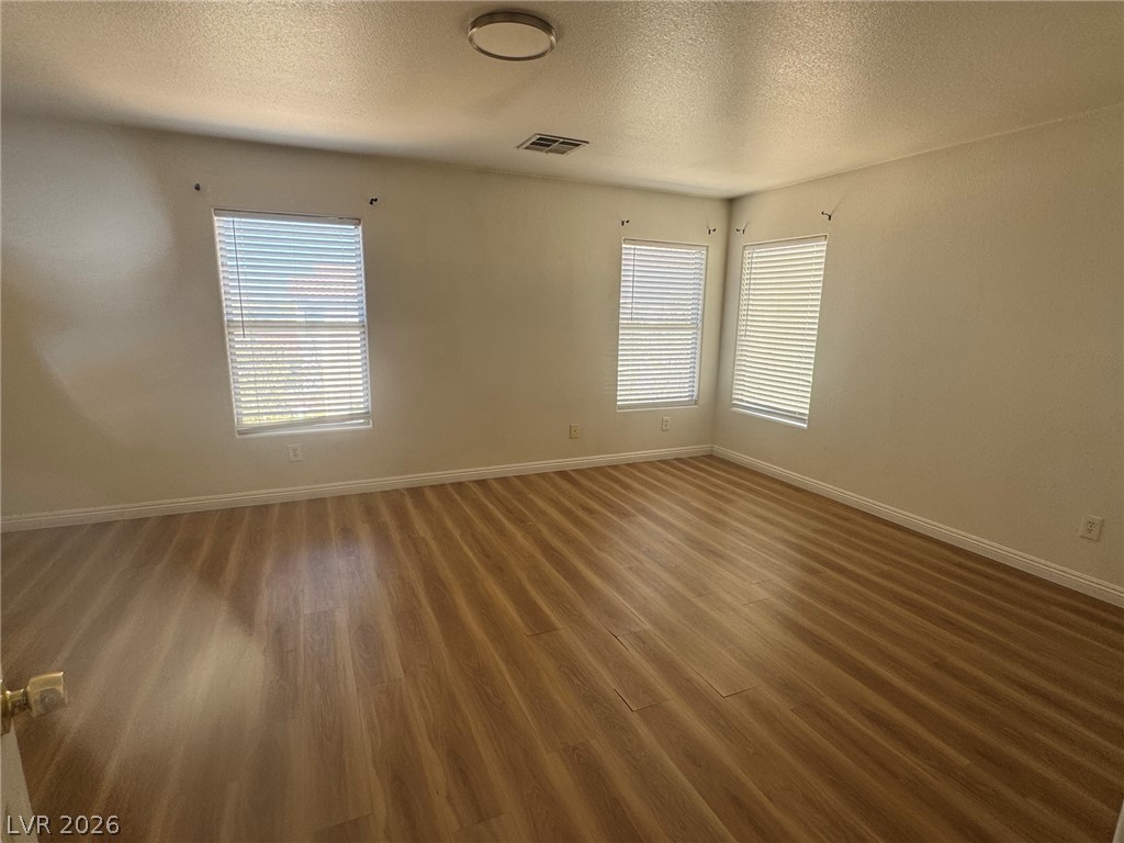 102 Gilliflower Avenue Property Photo 22