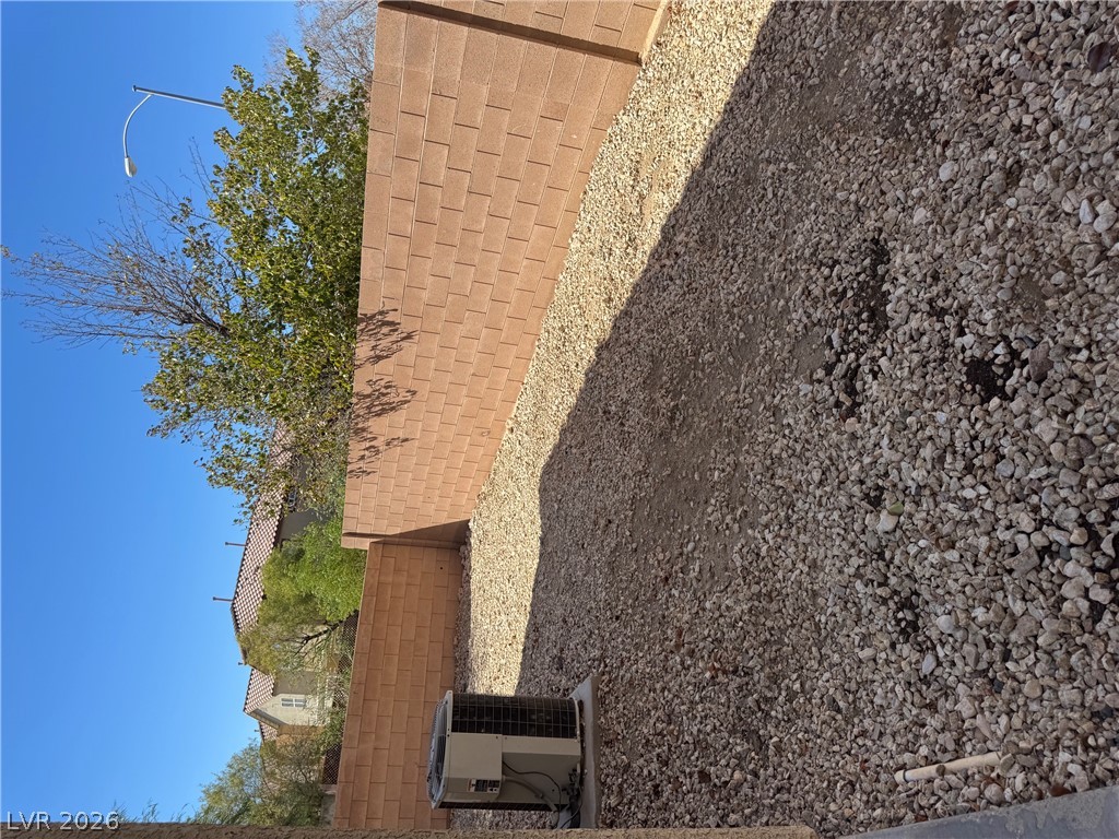 102 Gilliflower Avenue Property Photo 25